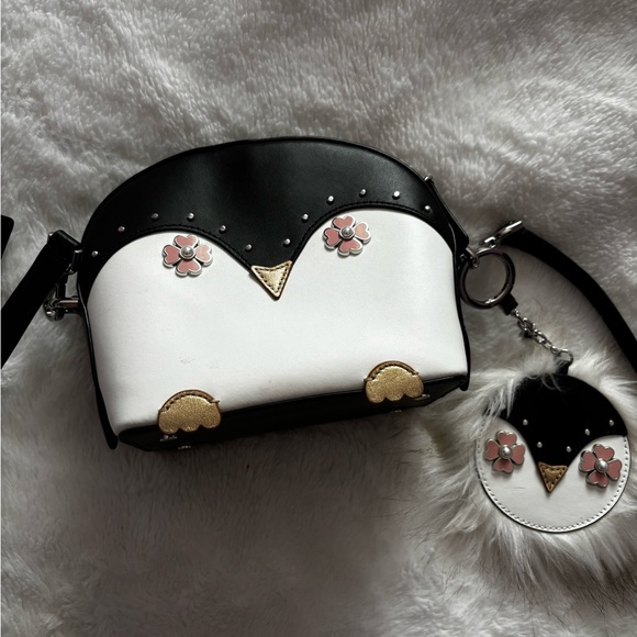 Kate Spade Penguin Themed Black and White Crossbody Bag - Picture 1 of 4